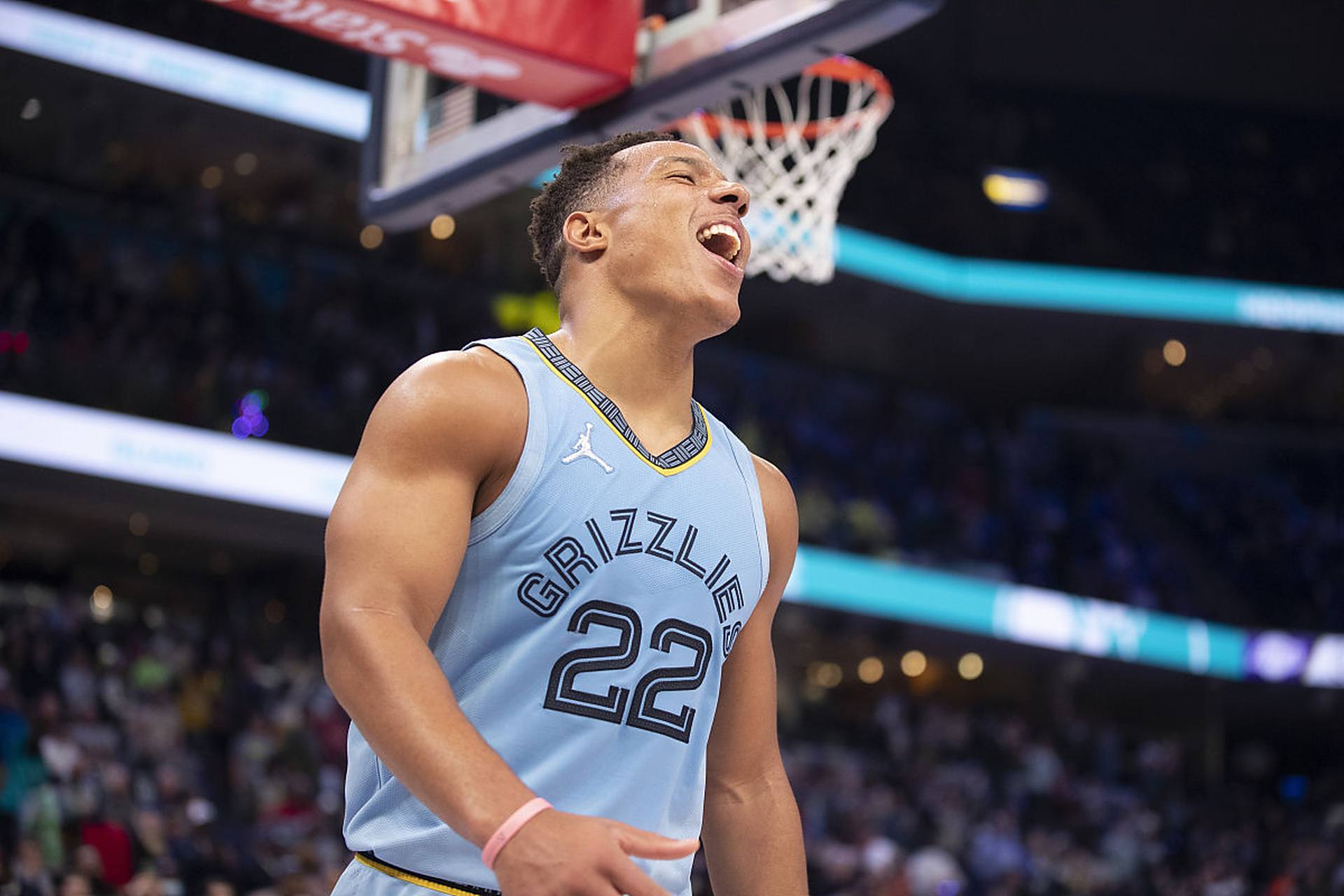 关于灰熊完胜国王，瓦兰丘纳斯爆发神勇的信息