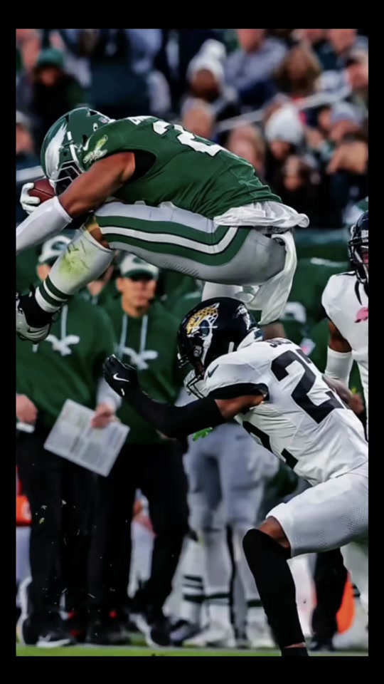 橄榄球战术革新取得奇效，引发战术热潮