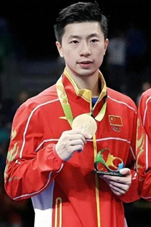 奥地利队横扫波兰队,马龙高光表现 奥地利队横扫波兰队,马龙高光表现