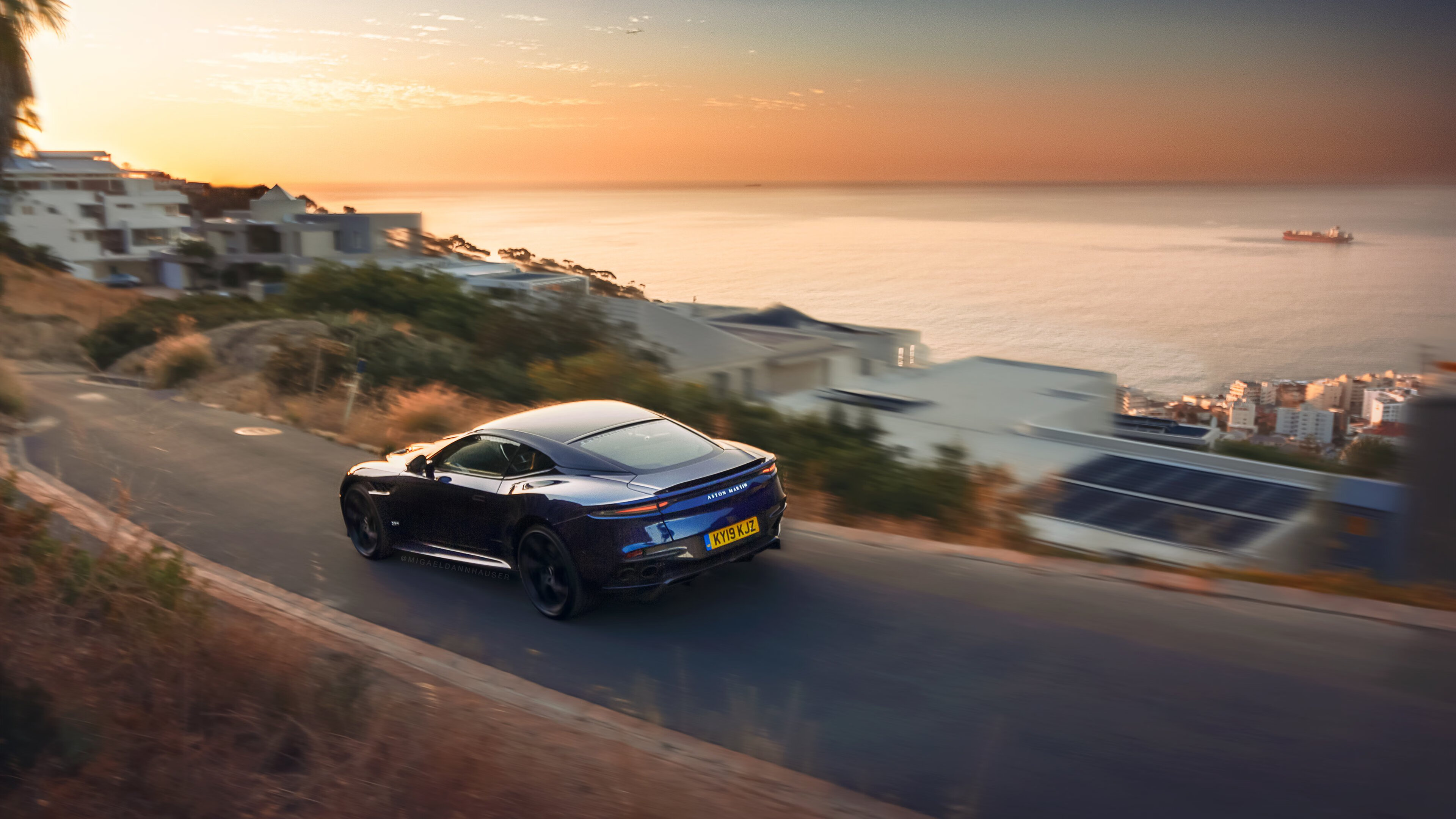 绿茵独霸晋级密码？解码灰熊式制霸背后的双线启示