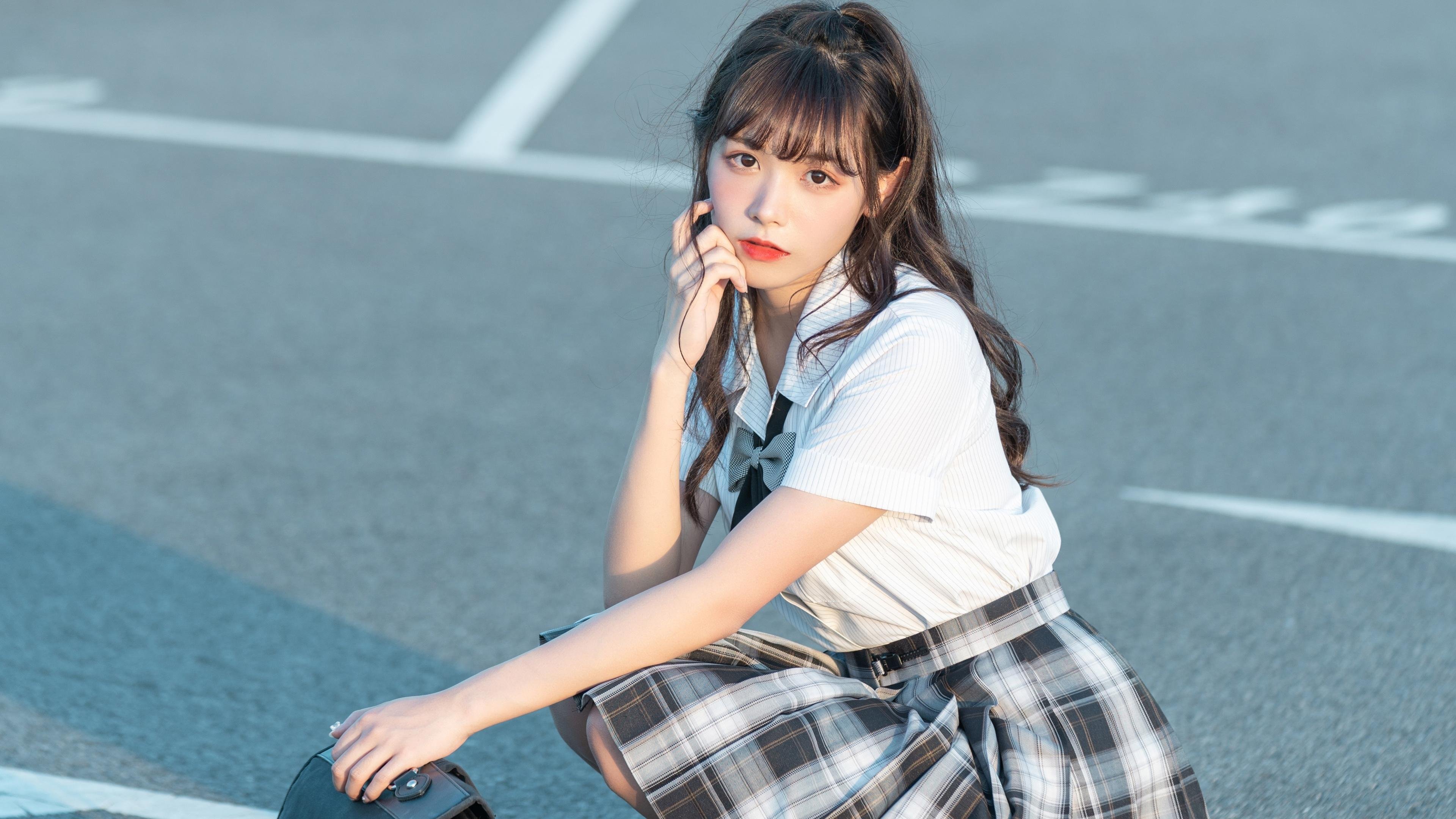 绝境刀锋！莱万92分钟手术刀出鞘，撕裂夜空定江山