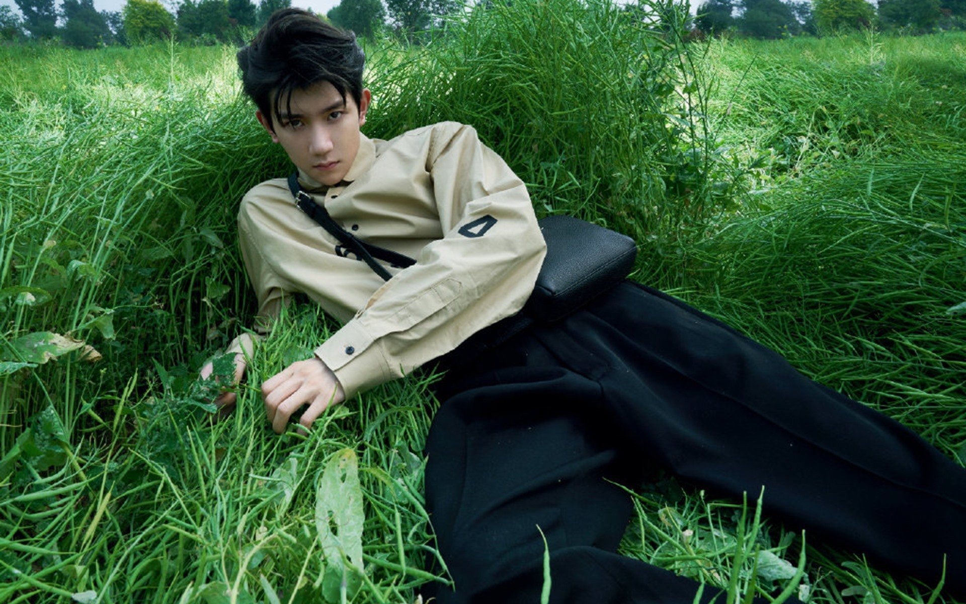 棋手与镰刀，当基米希的大脑支配赛场，回顾比利时对阿尔及利亚的系统收割