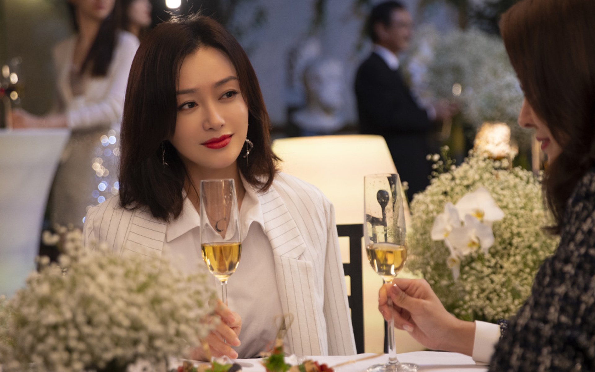 一场不存在的胜利,当黄色潜水艇在欧冠之夜迷失几内亚